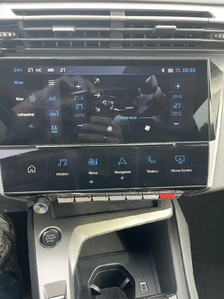 Peugeot 308 308 Allure +Navi+SHZ+Komfortsitz+Kamera+ACC — Galería del vehículo 11