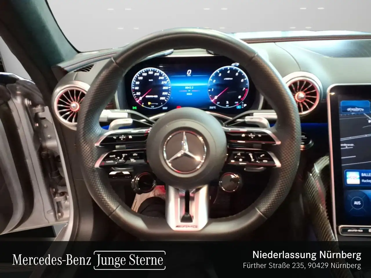 Mercedes-Benz SL 63 AMG Cab. 4M AeroPak Perf-Sitze Fahrass HUD — Galería del vehículo 13