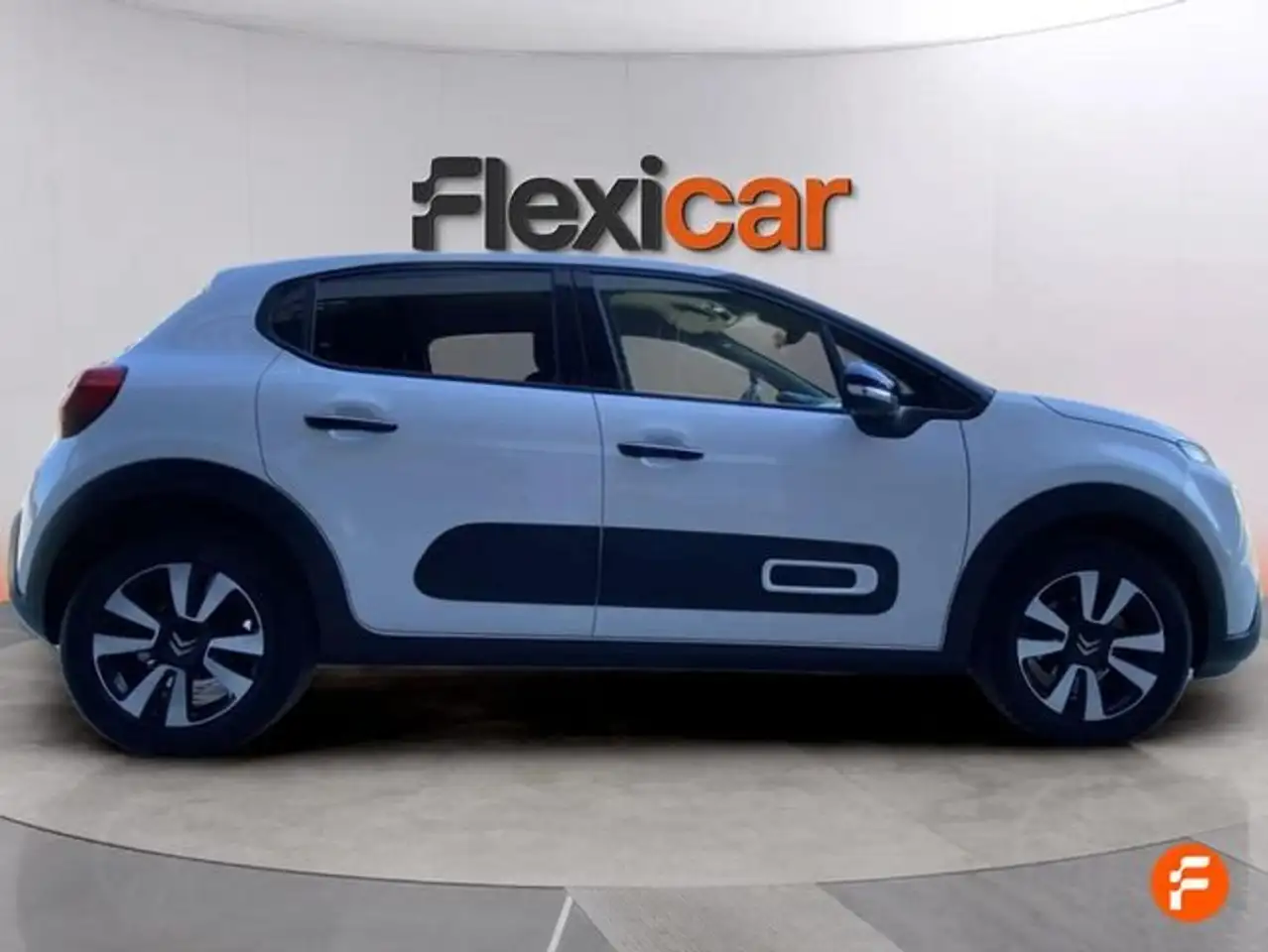 Citroen C3 PureTech 100 Max — Vehicle gallery 9