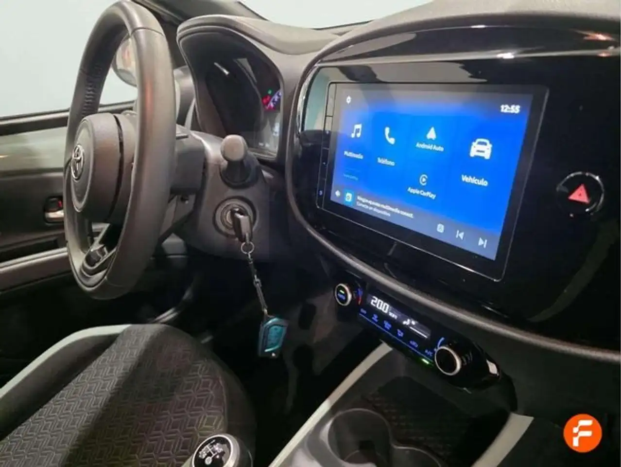 Toyota Aygo 1.0 VVT-I 72CV Play — Galerie du véhicule 10