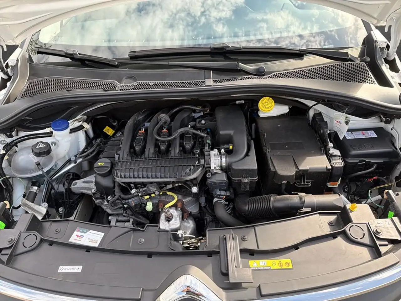 Citroen C3 PureTech KLIMA+PDC — معرض صور السيارة 7