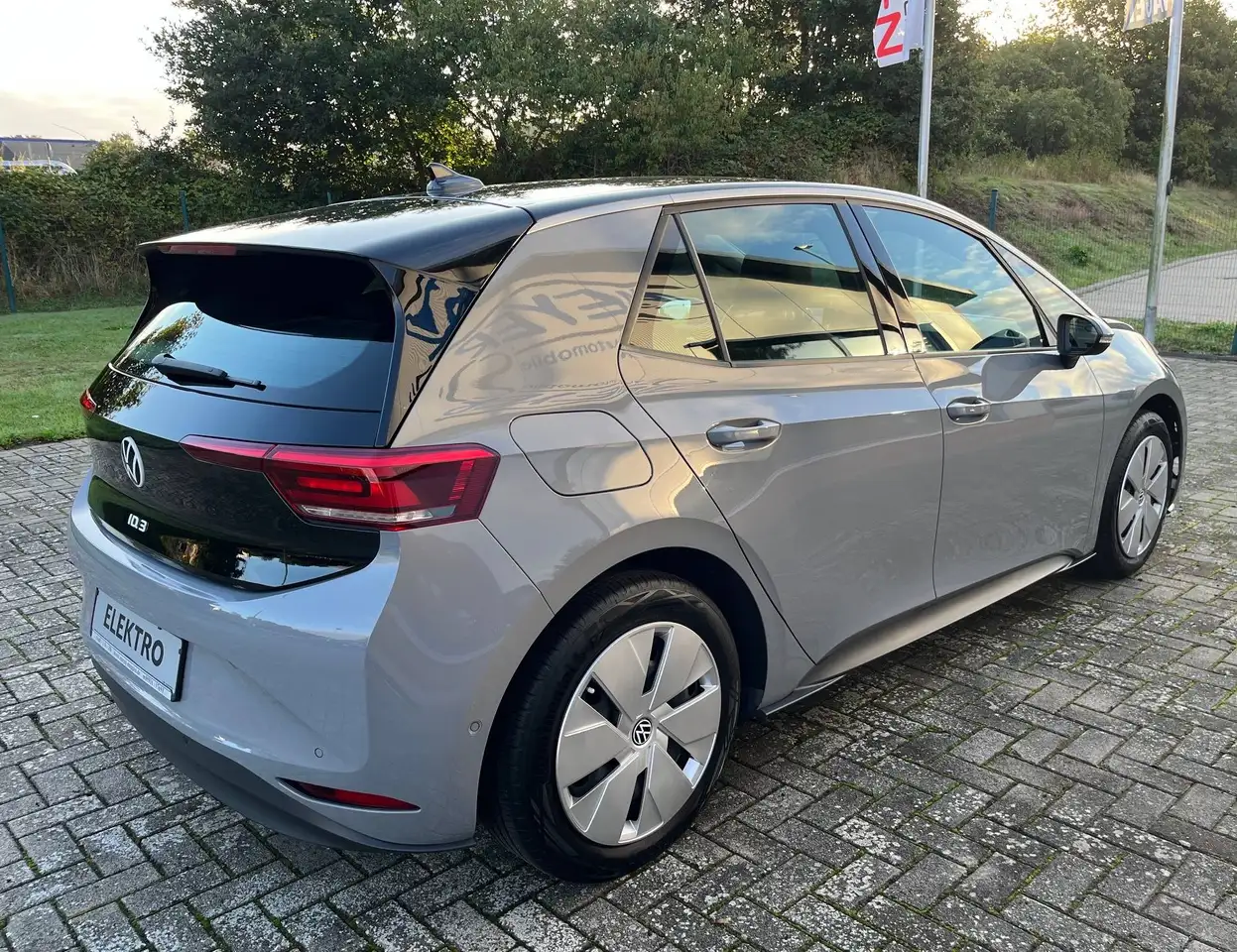 Volkswagen ID.3 Pro 62kwh Navi ACC Kamera Sitzhzg Park Assist — معرض صور السيارة 5