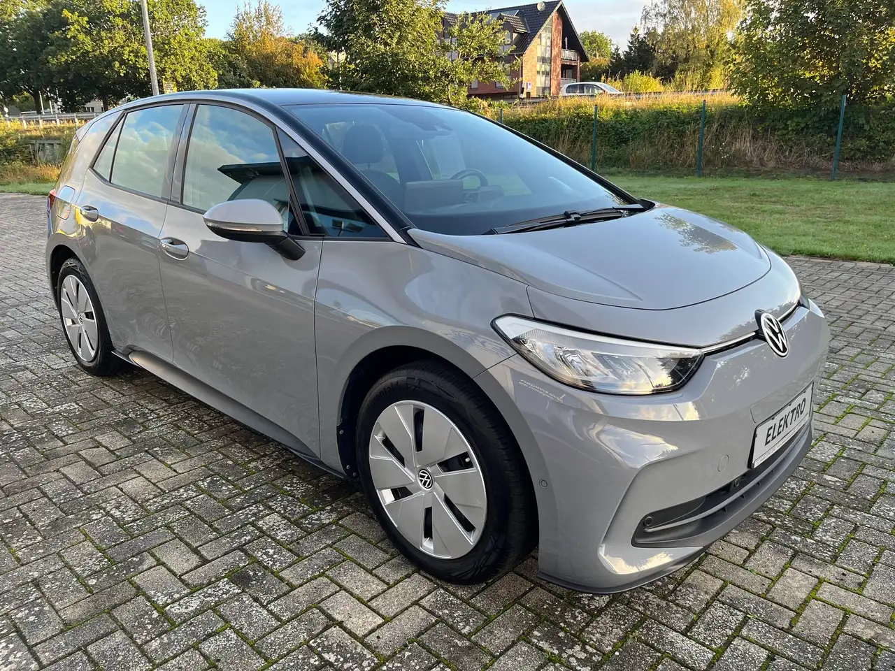 Volkswagen ID.3 Pro 62kwh Navi ACC Kamera Sitzhzg Park Assist — معرض صور السيارة 6