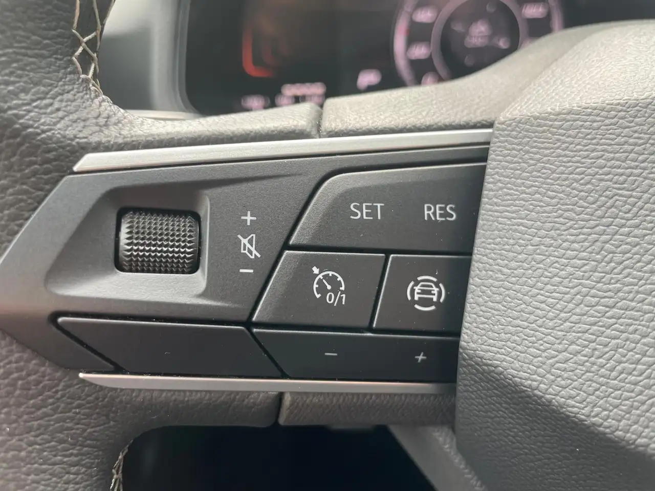 SEAT Arona Style Edit. LED Nav DAB CarPlay SH Assist — معرض صور السيارة 20