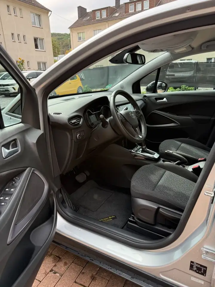 Opel Crossland X TÜV Inspektion NEU Scheckheft — Galerie du véhicule 11