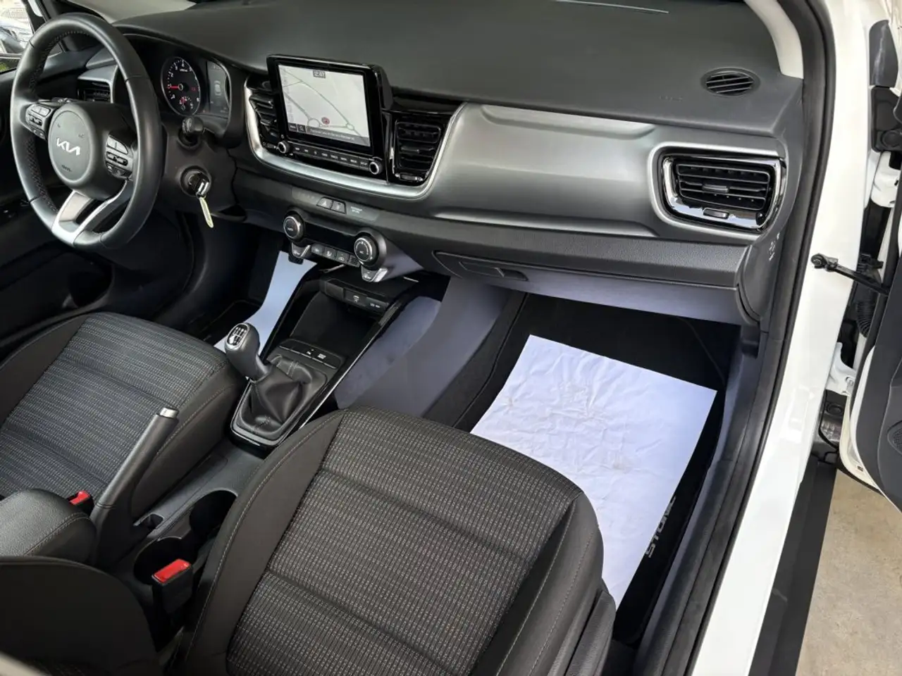 Kia Stonic 1.0 T-GDi MHEV Drive 100 — Galerie du véhicule 27