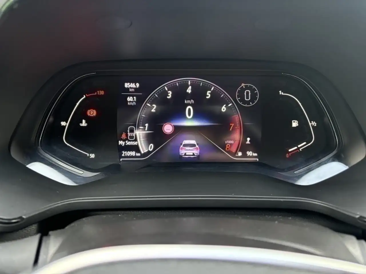 Renault Captur II Techno DAB LED RFK Klimaaut. PDC — Vehicle gallery 8
