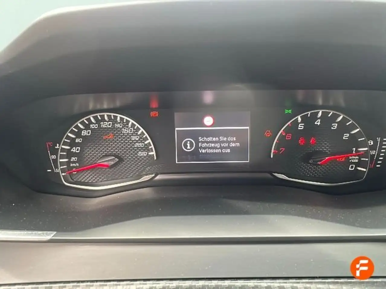 Peugeot 208 Style Gasolina 100 S&S 6 Vel MAN — Galería del vehículo 21