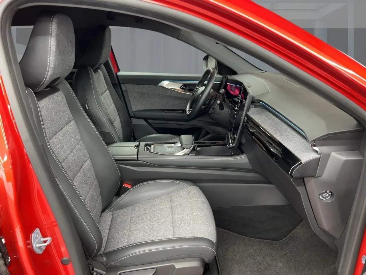 Renault Espace TECHNO E-TECH FULL HYBRID 200 7 SITZER — معرض صور السيارة 8