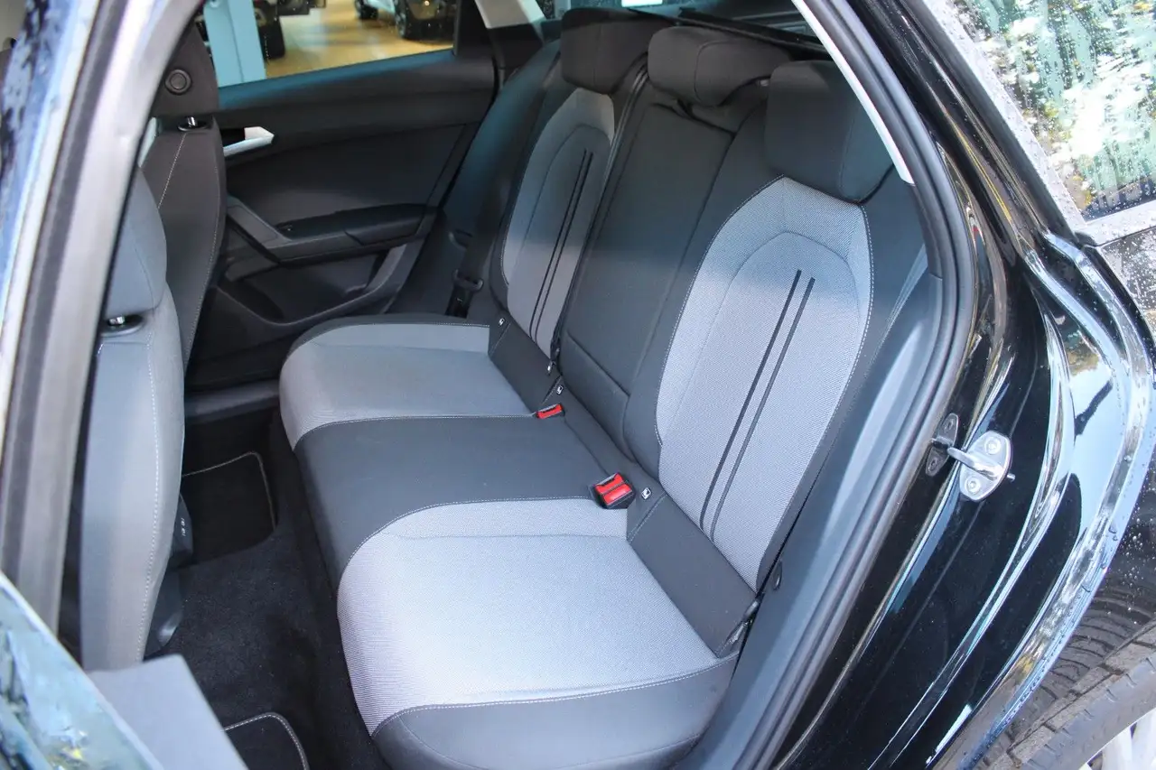 SEAT Leon ST 1.5 eTSI ACT 110kW Style ED DSG+NAVI+SHZ — معرض صور السيارة 16
