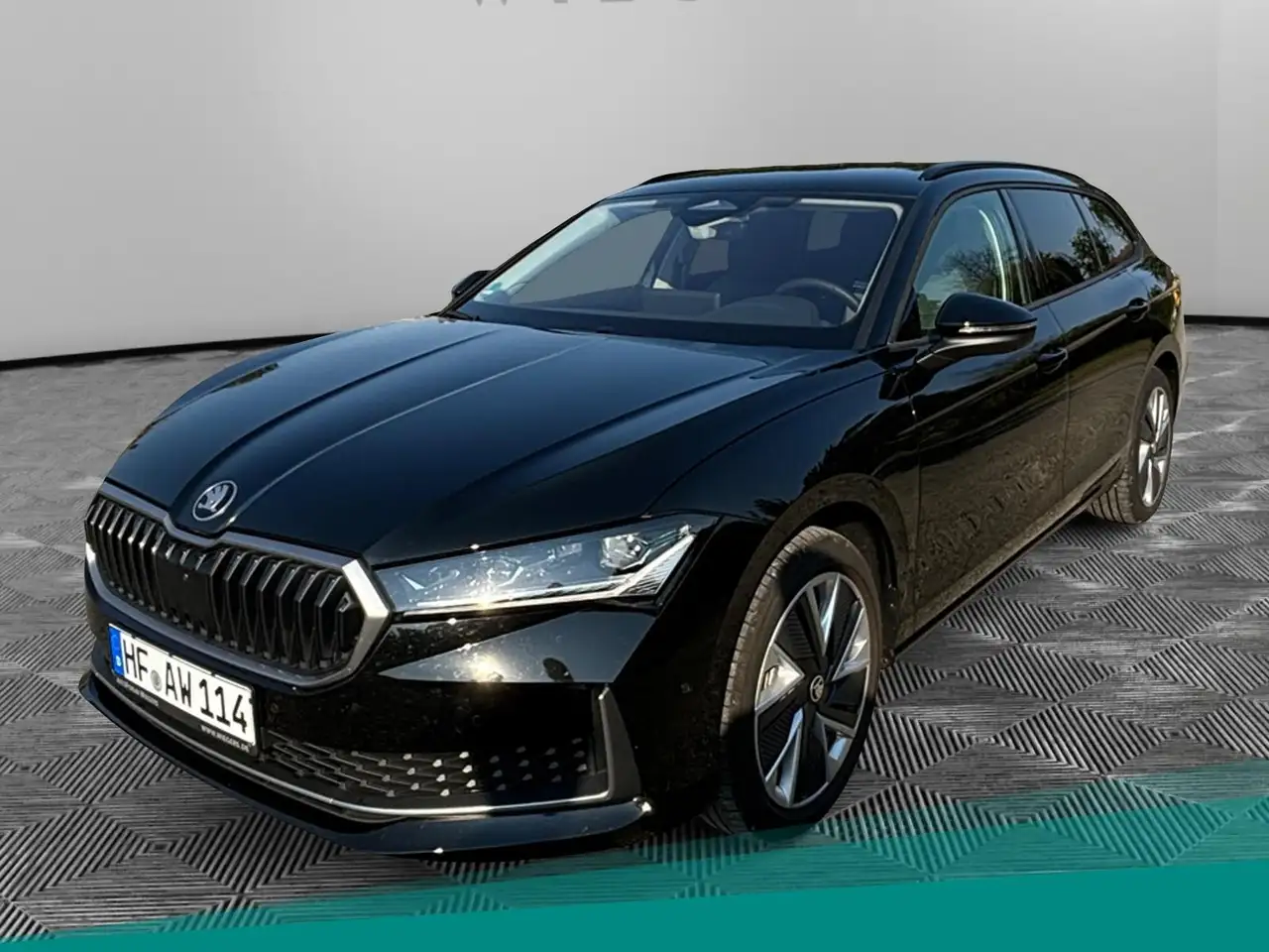 Skoda Superb Combi SELECTION 1.5 TSI mHEV 150 PS PDC+ — Herford