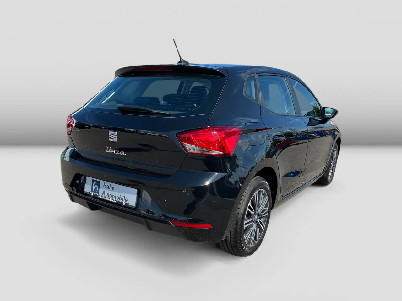SEAT Ibiza 1.0TSI DSG Style Edition LED Park Tempomat — Galería del vehículo 4