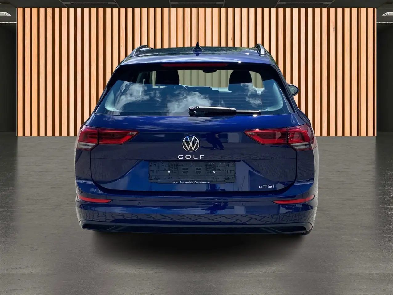 Volkswagen Golf Variant 1.5 Life eTSI DSG*LED+*Navi*ACC*KeyGo*DAB — معرض صور السيارة 8