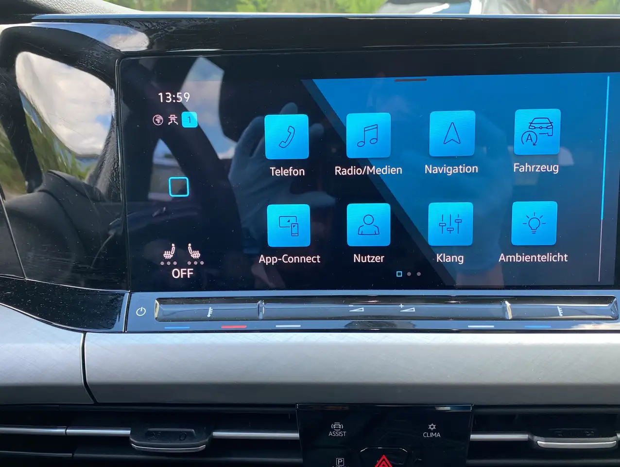 Volkswagen Golf Variant 1.5 Life eTSI DSG*LED+*Navi*ACC*KeyGo*DAB — معرض صور السيارة 17