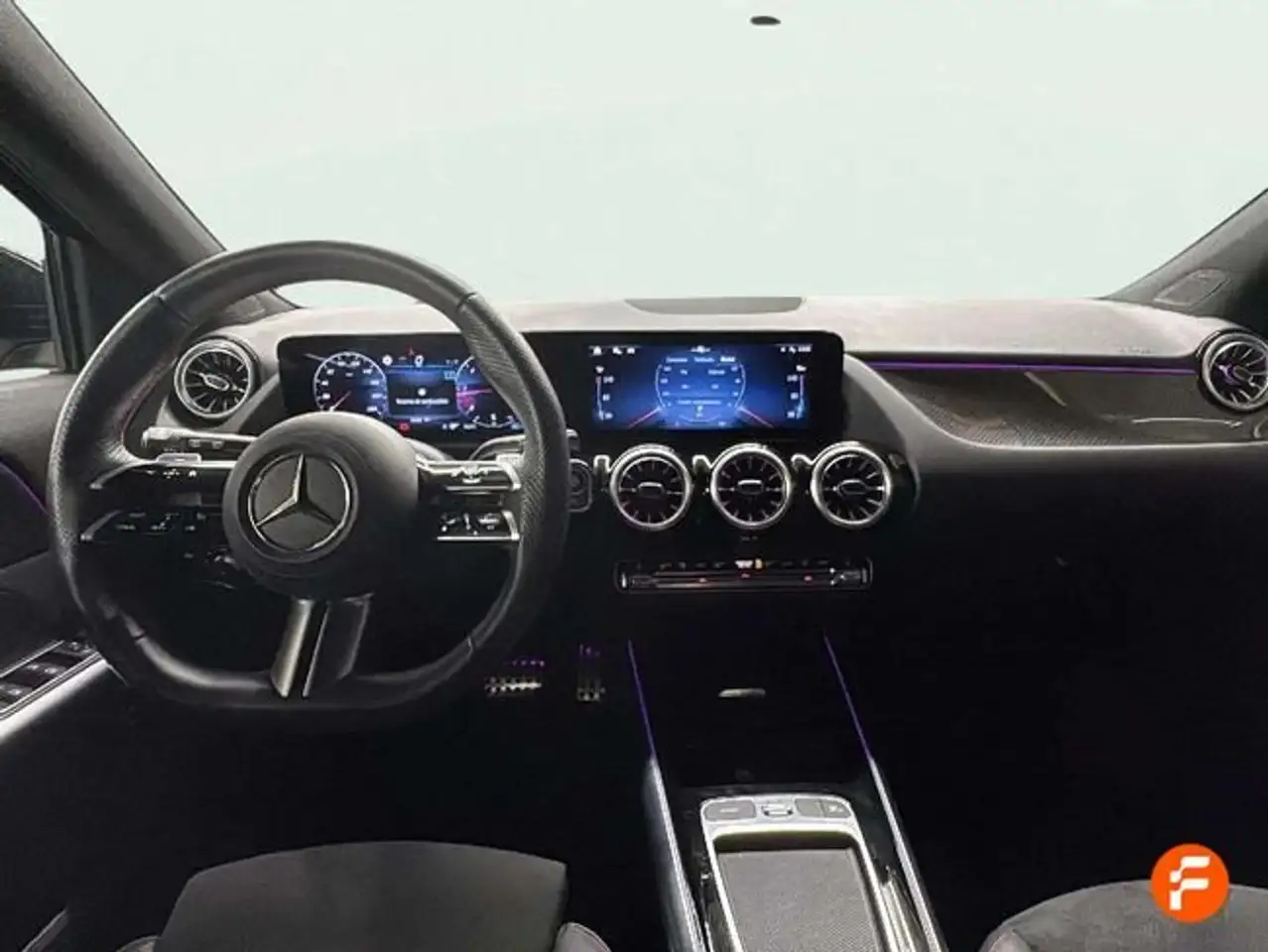 Mercedes-Benz GLA 200 D — Galería del vehículo 10