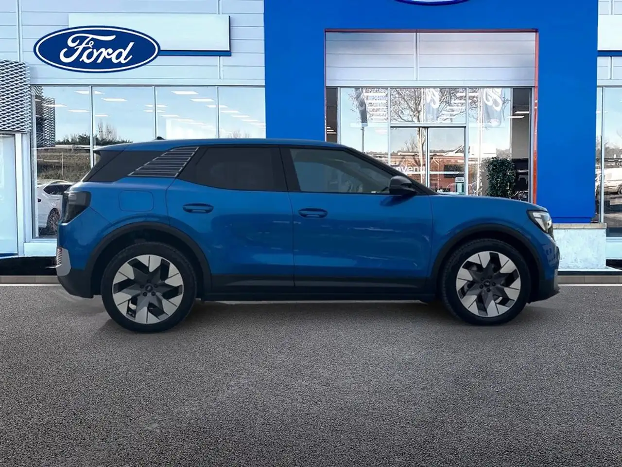 Ford Explorer AWD Rango Extendido Premium 79kWh — Galería del vehículo 5