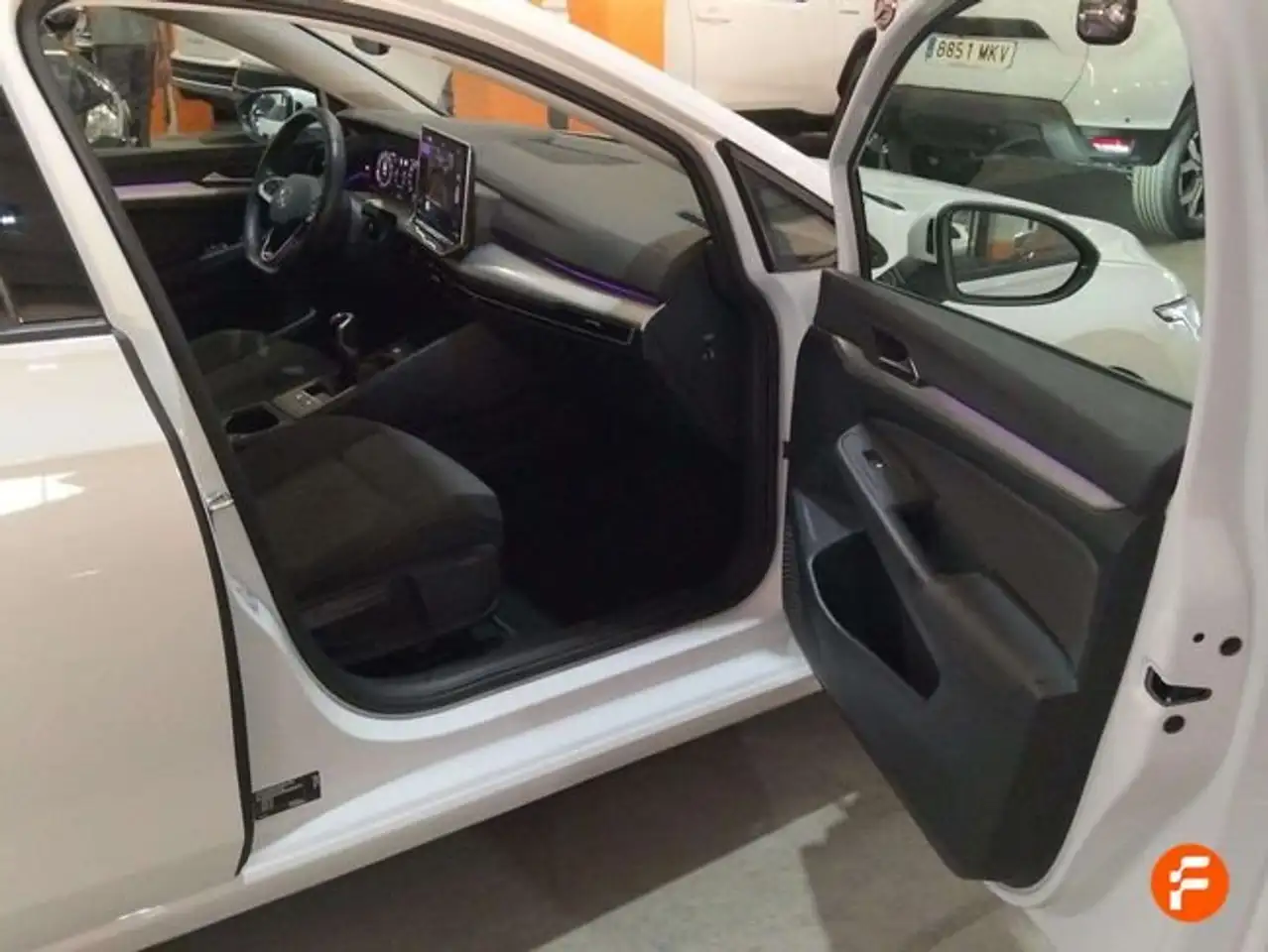 Volkswagen Golf 1.0 TSI 81kW (110CV) — معرض صور السيارة 9