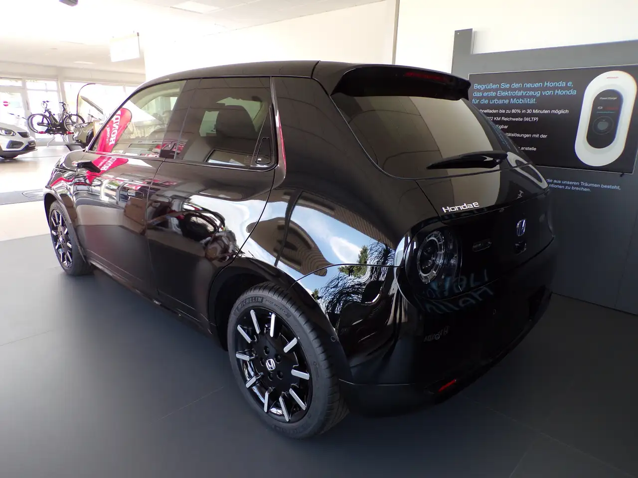 Honda e Advance Paket 17" - Illuminations-Paket — معرض صور السيارة 4