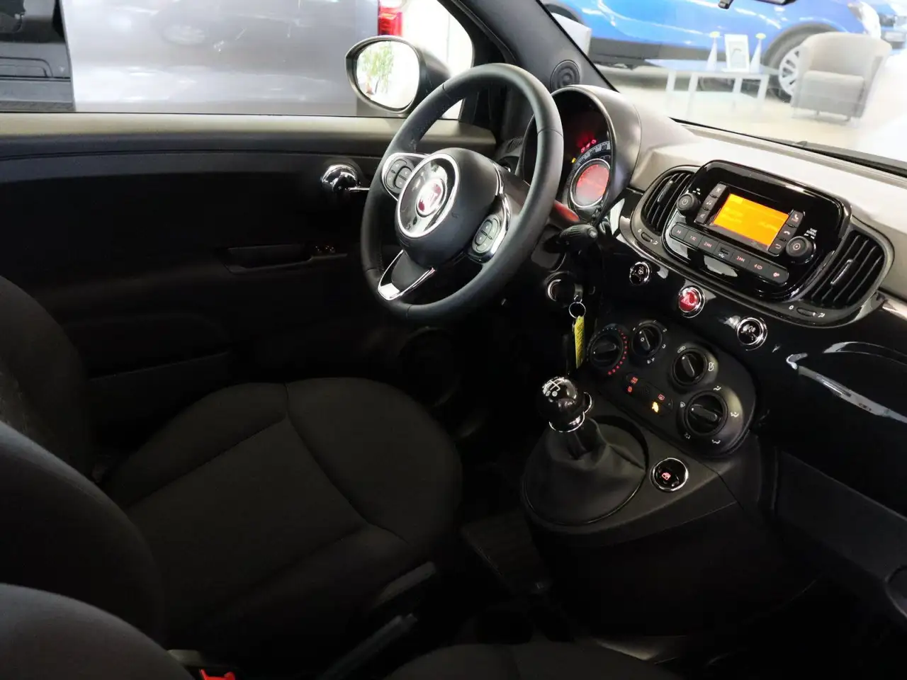 Fiat 500 Hybrid*Klima*Bluetooth* — Galería del vehículo 3