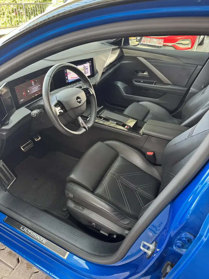 Opel Astra Ultimate, Matrix, Navi, Nappaleder, Massage, Kamera, — Galerie du véhicule 11