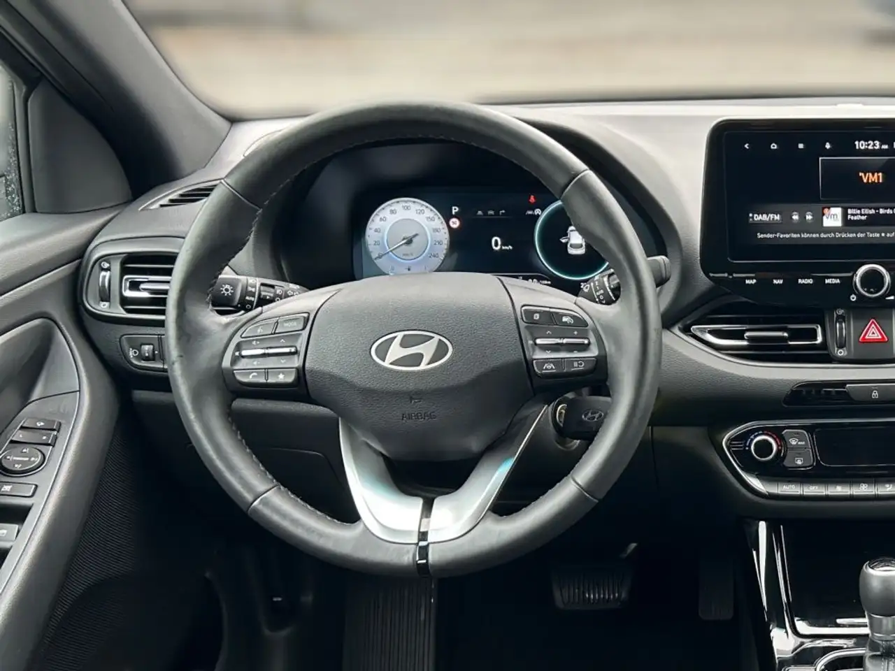 Hyundai i30 1.0 T-GDI DCT Advantage — Vehicle gallery 10