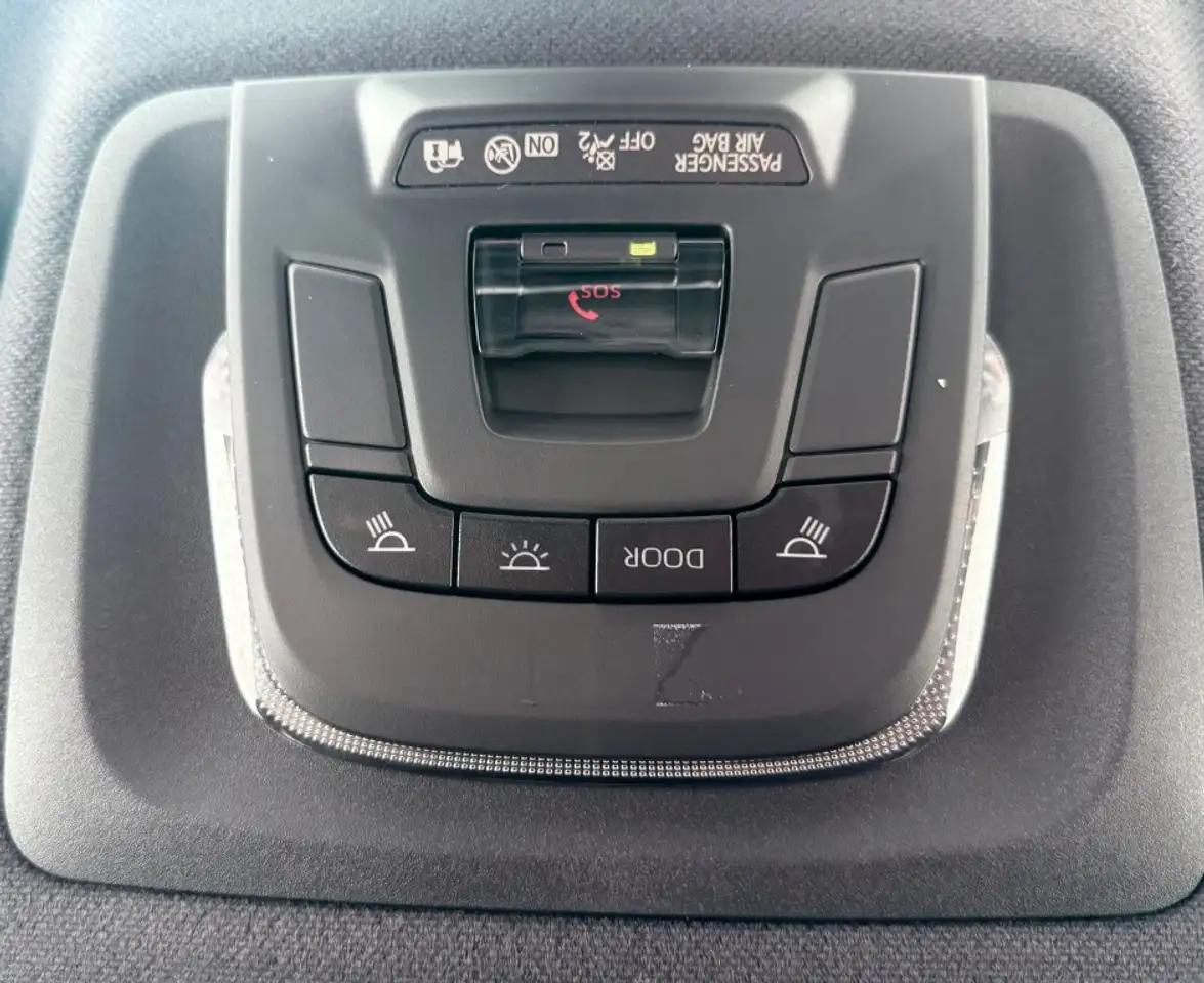 Toyota C-HR 220PH Advance — Galerie du véhicule 32
