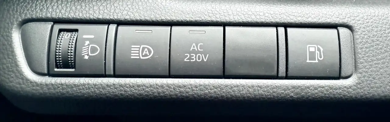 Toyota C-HR 220PH Advance — Galerie du véhicule 22