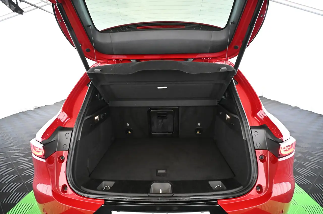 Alfa Romeo Tonale 1.3 PHEV 280 Q4 Ti LED/NAVI/ACC/KAMERA/18 — Galerie du véhicule 40