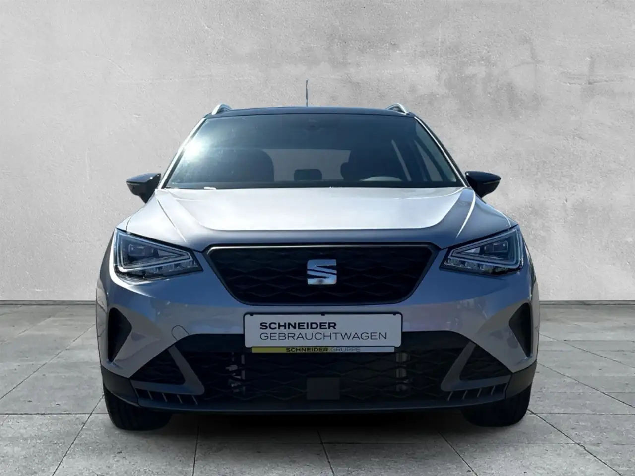 SEAT Arona 1.0 TSI FR LED+NAVI+DAB+PDC+KLIMA+TEMPOMAT — معرض صور السيارة 8
