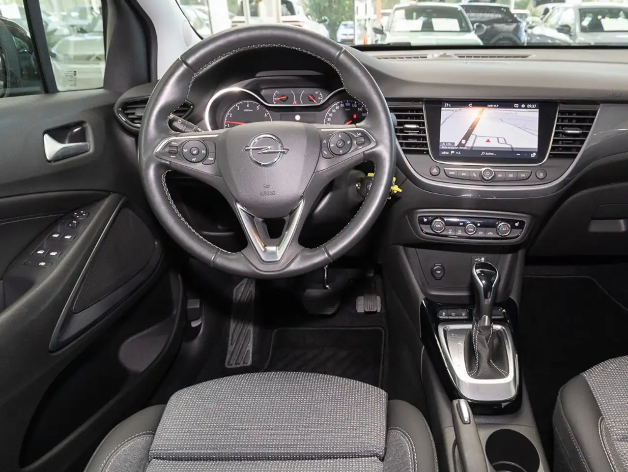 Opel Crossland 1.2 Turbo Enjoy +RFK+NAV+eFH+L/SHZ+ — Vehicle gallery 6