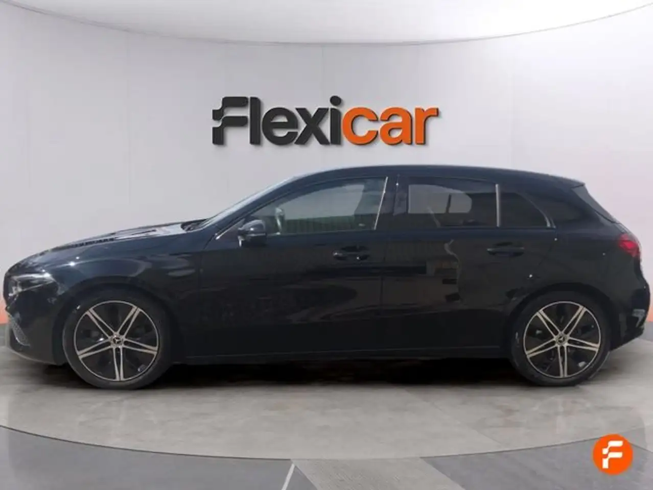 Mercedes-Benz A 200 d — Vehicle gallery 4