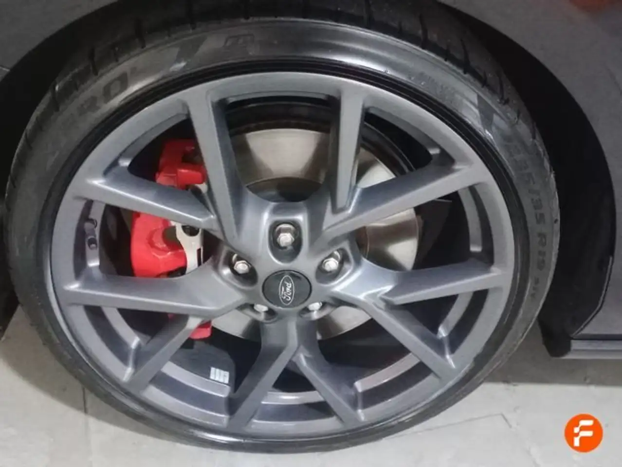 Ford Focus 2.3 ECOBOOST 280 ST AUTOMATICO START-STOP — Vehicle gallery 17
