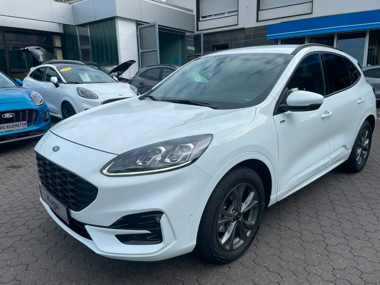 Ford Kuga ST-Line X 150PS*SHZ*NAVI*RFK*LM — معرض صور السيارة 2
