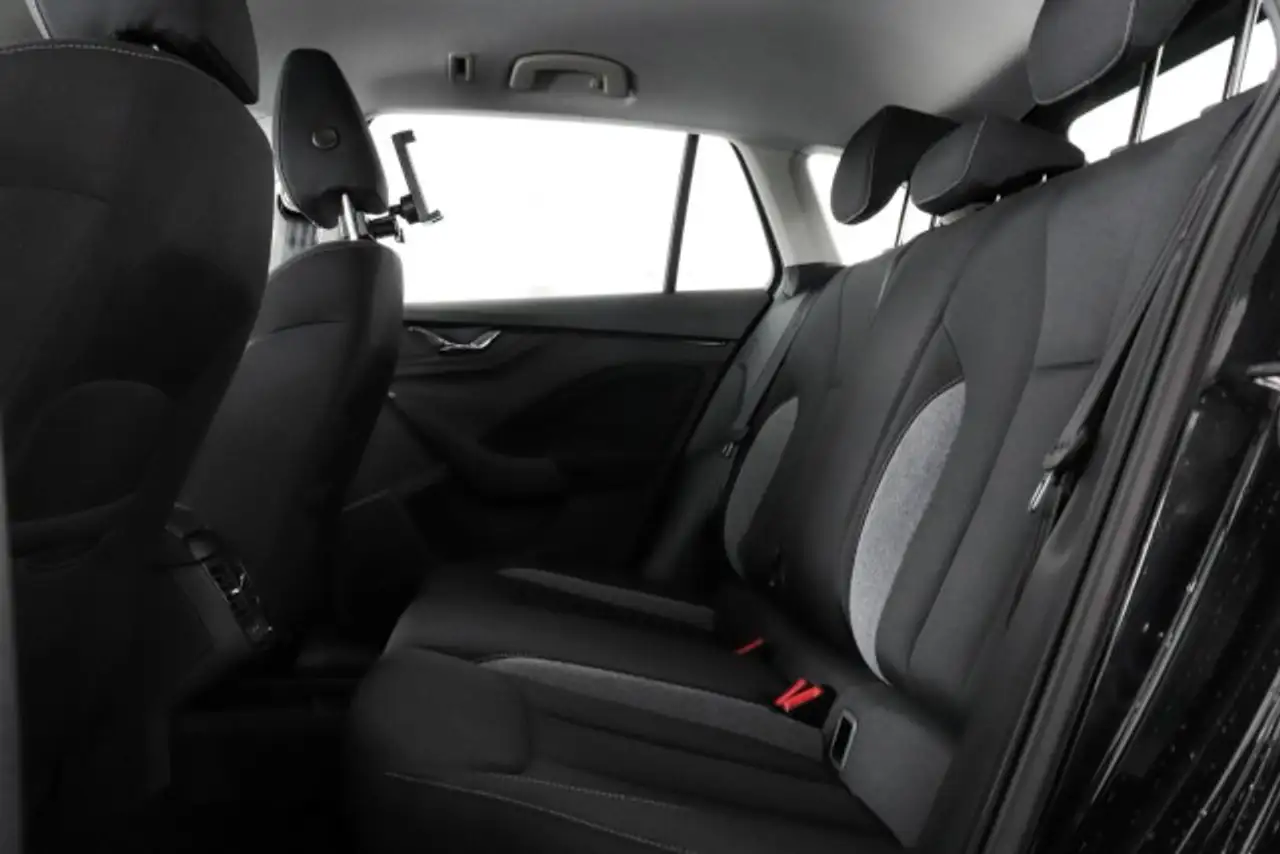 Skoda Scala Selection 1.0 TSI DSG (85kW/115PS) Klima Navi — Vehicle gallery 12
