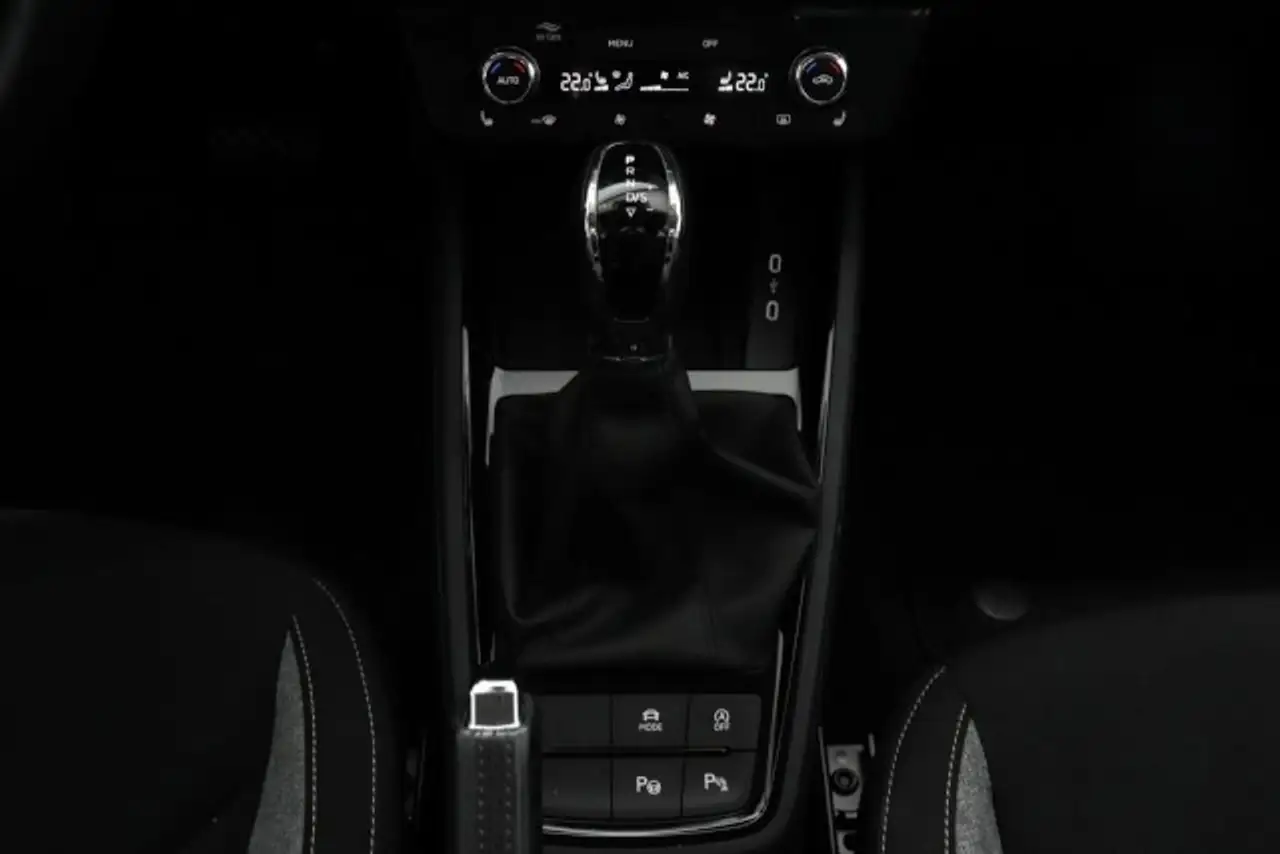 Skoda Scala Selection 1.0 TSI DSG (85kW/115PS) Klima Navi — Vehicle gallery 10