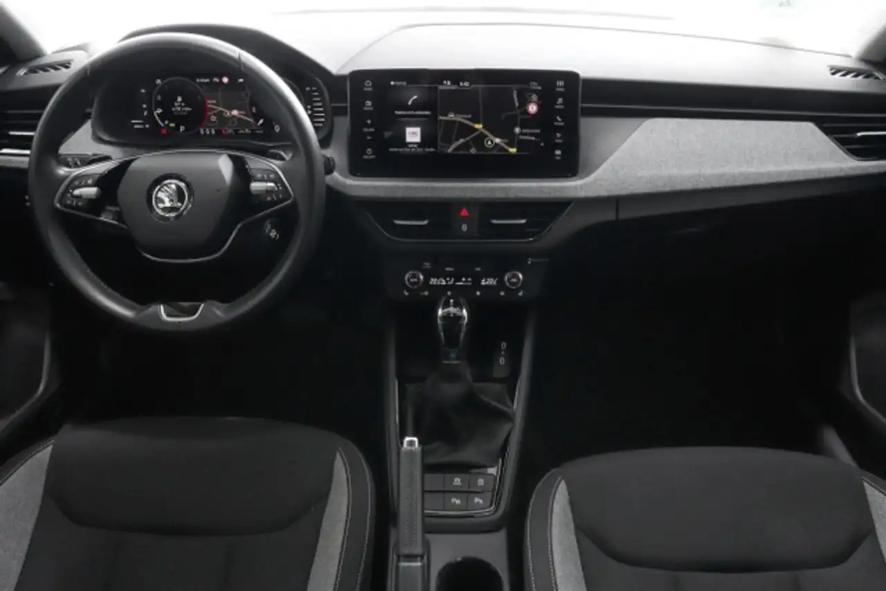Skoda Scala Selection 1.0 TSI DSG (85kW/115PS) Klima Navi — Vehicle gallery 4