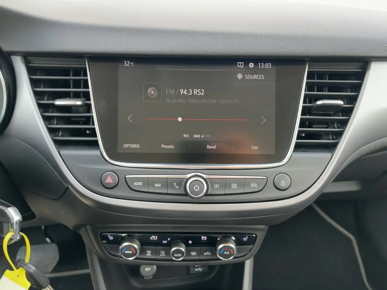 Opel Crossland 1.2 Enjoy LED+Kamera+Winterpaket — Galería del vehículo 13