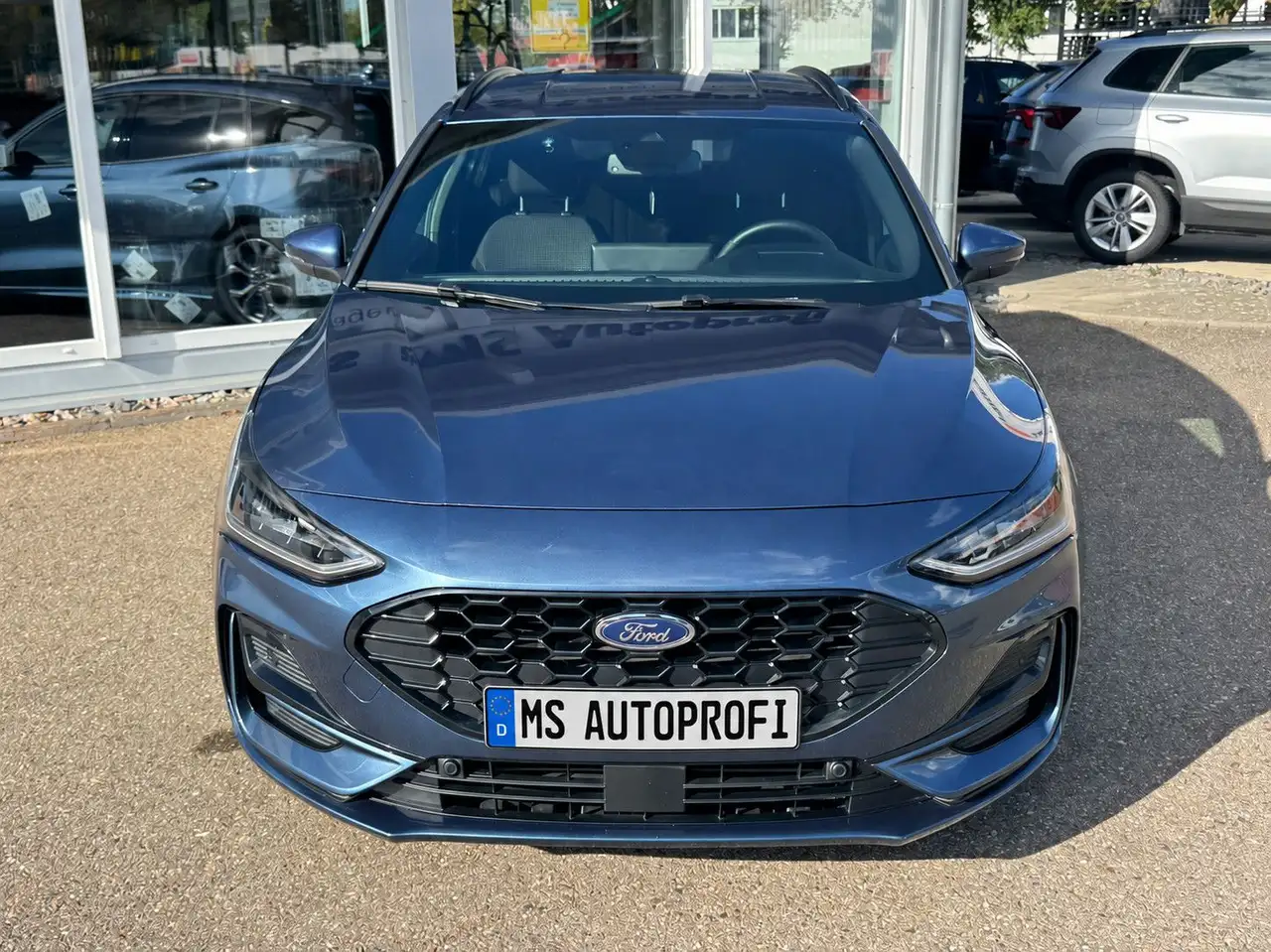 Ford Focus ST-Line X Assistenz-Paket 2 LED IPS AHK — معرض صور السيارة 3