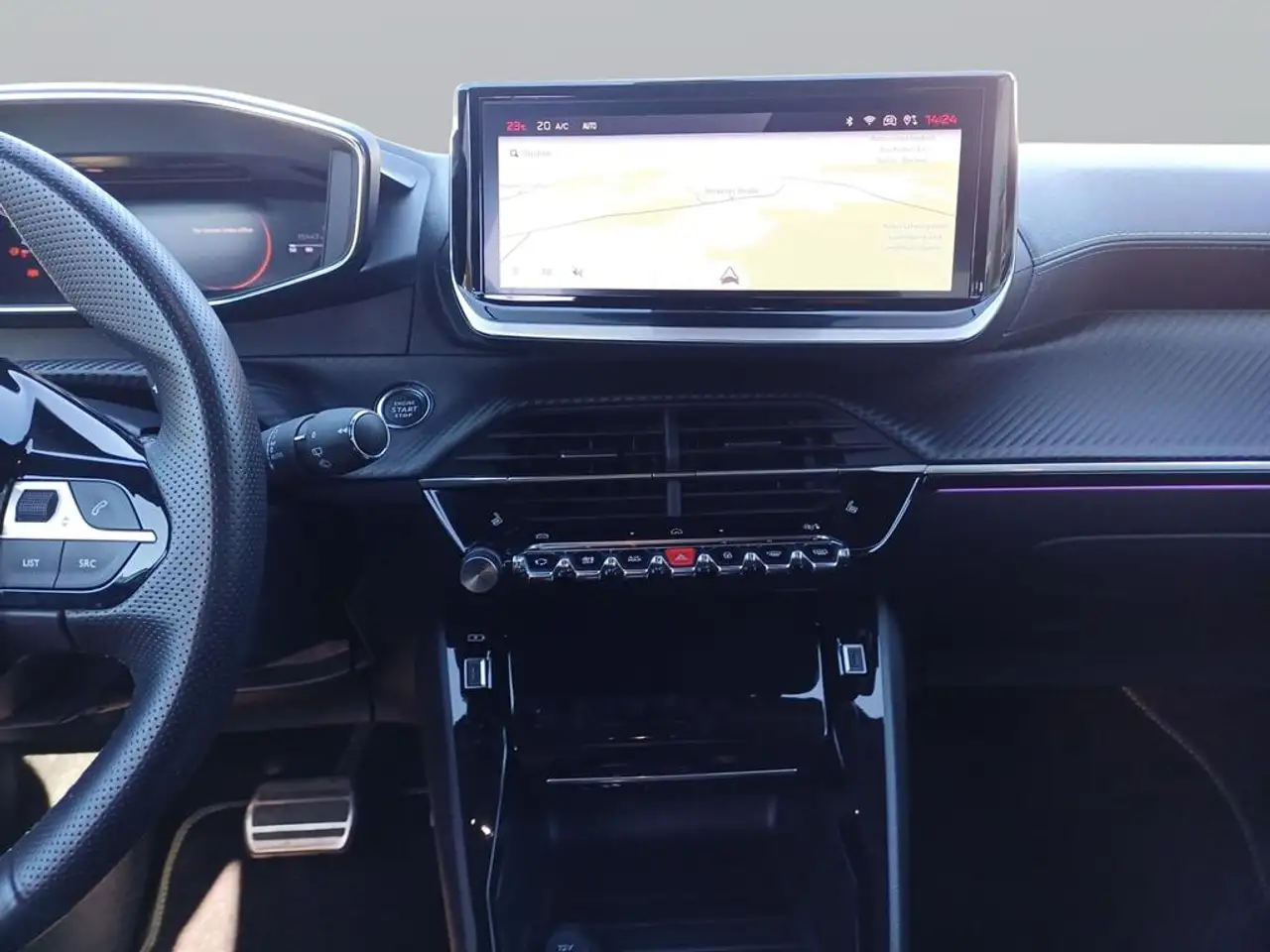 Peugeot 2008 Neuer 2008 GT PureTech 130 EAT8 — معرض صور السيارة 12
