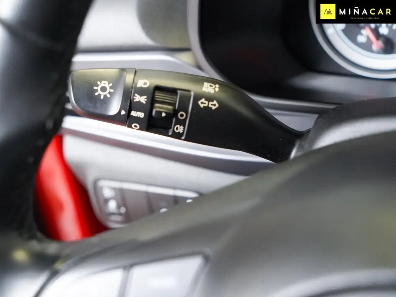 Hyundai BAYON 1.2 MPI Essence — Galería del vehículo 12