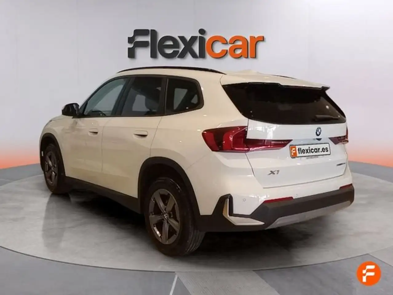 BMW X1 sDrive 18dA — Vehicle gallery 5
