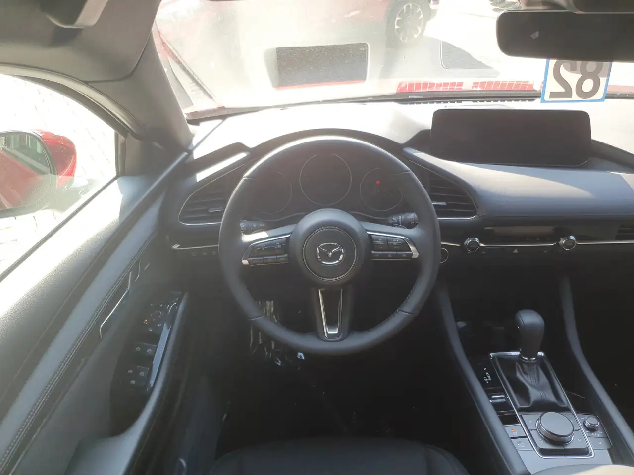 Mazda 3 e-SKYACTIV-X 186 FWD 6AT EXCLUSIVE — معرض صور السيارة 5