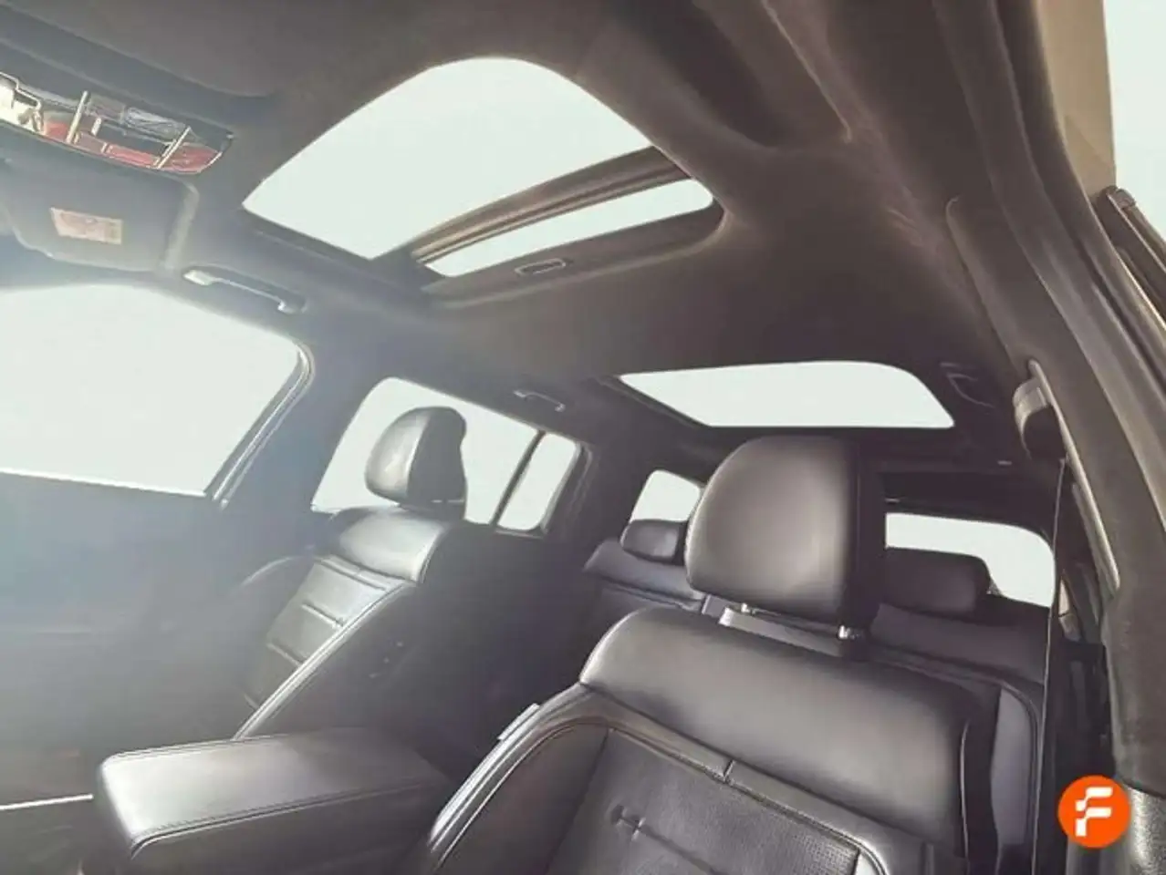Hyundai SANTA FE HEV 1.6T 215CV 4X4 AT Calligraphy — Galería del vehículo 11