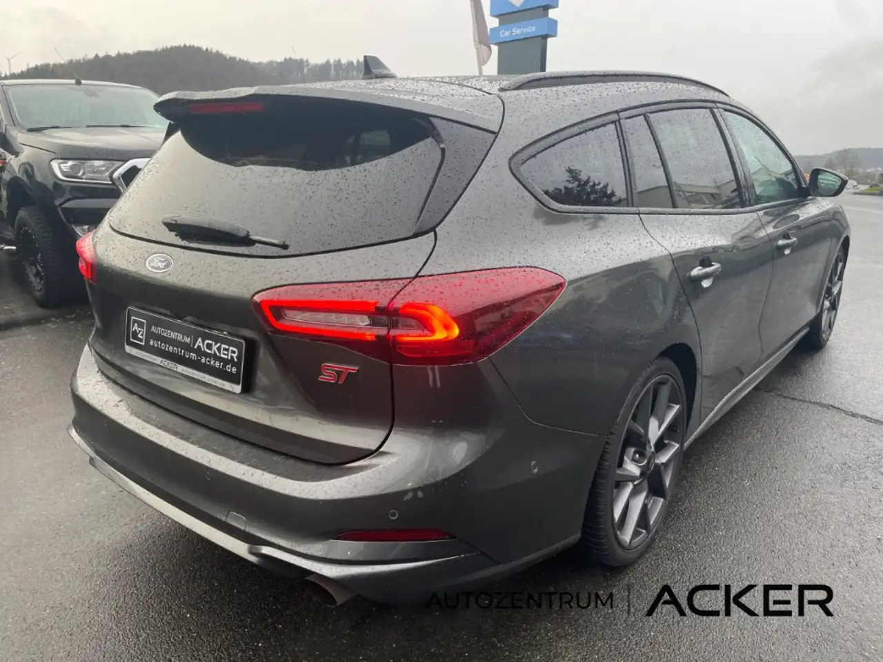 Ford Focus ST X Turnier 2.3 AT. Pano/aAHK/ACC -34%* — معرض صور السيارة 7