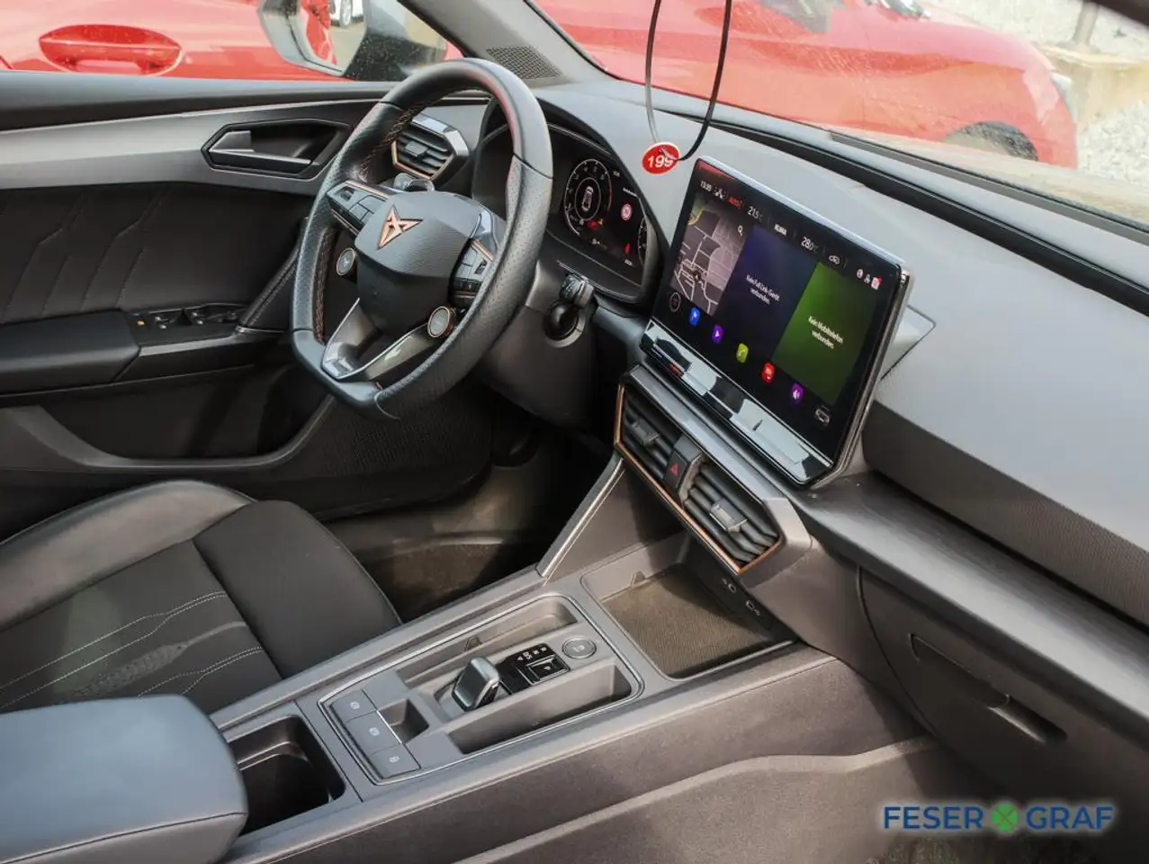 CUPRA Leon Sportstourer VZ 2.0 TSI DSG Navi Kamera LED — Vehicle gallery 5