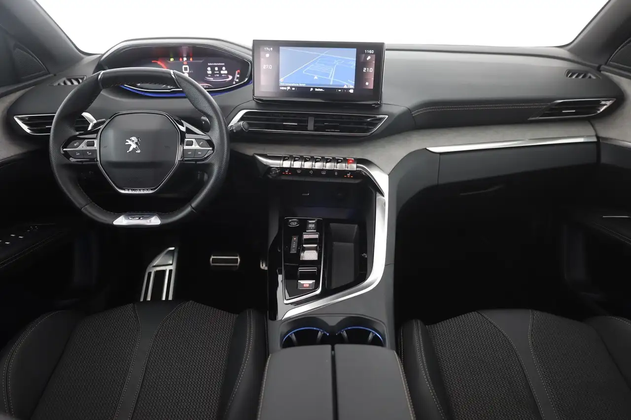 Peugeot 3008 1.2 PureTech GT LED Navi Panorama Kamera — Galerie du véhicule 9