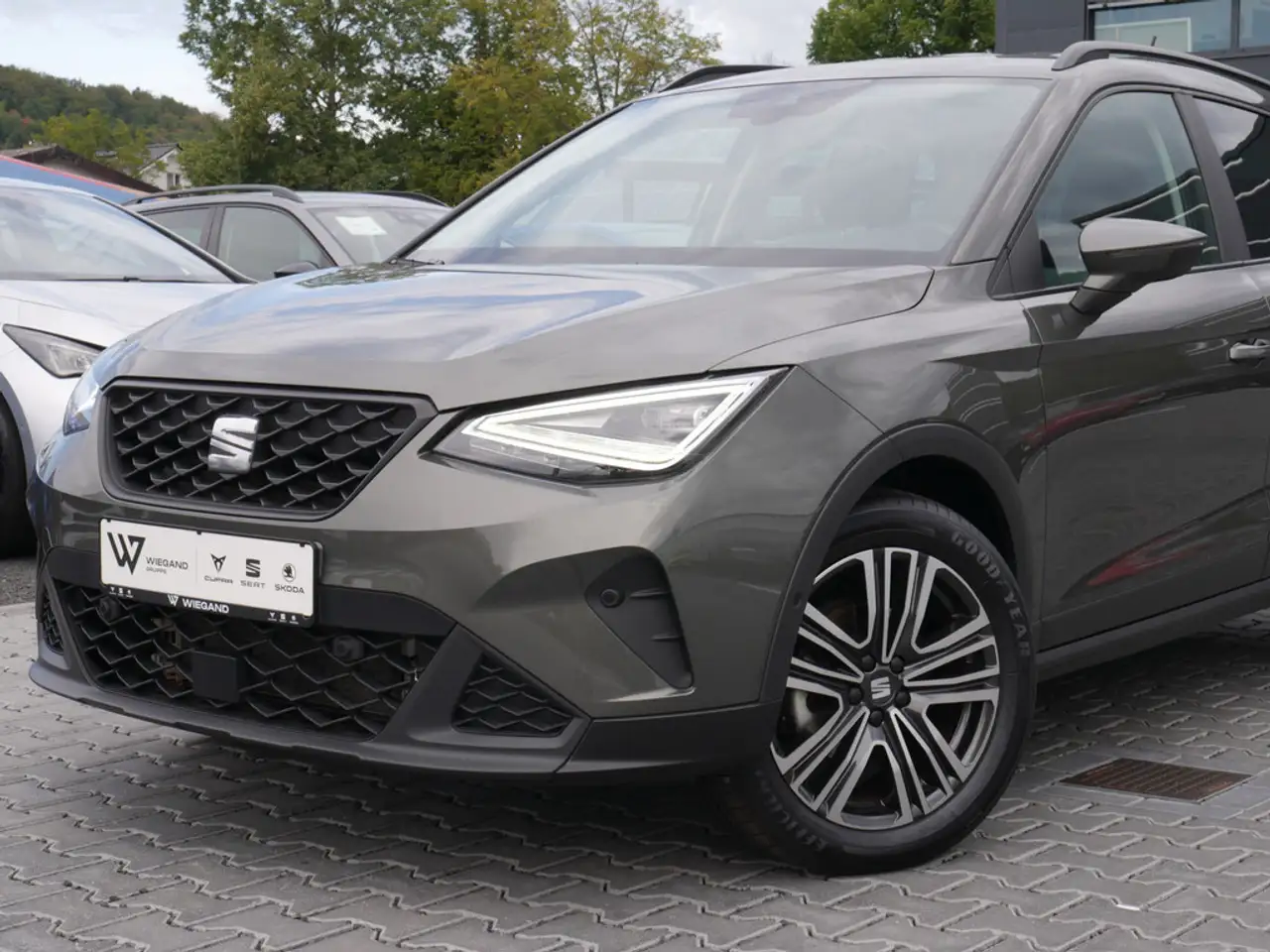 SEAT Arona 1.0 TSI Style Edition NAVI FACEL. LED — معرض صور السيارة 23