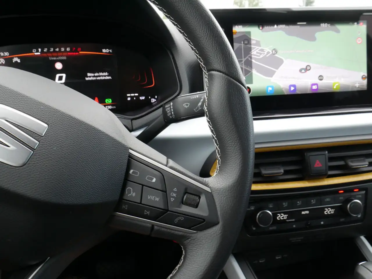 SEAT Arona 1.0 TSI Style Edition NAVI FACEL. LED — معرض صور السيارة 16