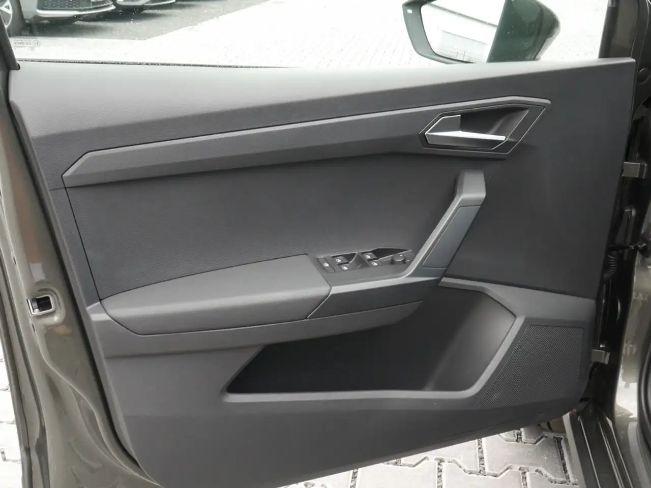 SEAT Arona 1.0 TSI Style Edition NAVI FACEL. LED — معرض صور السيارة 20