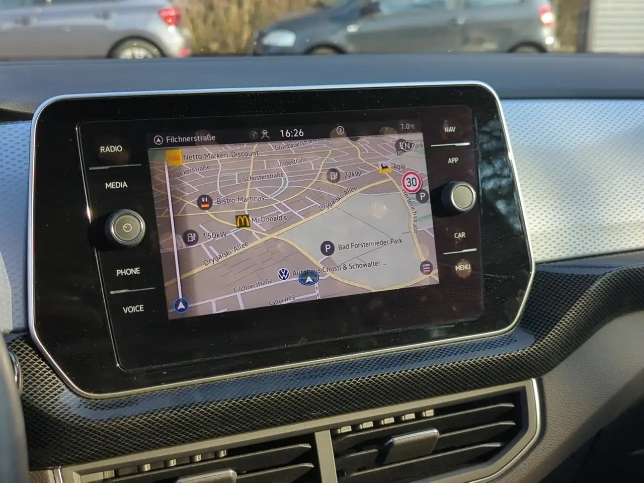 Volkswagen T-Cross 1.0 TSI DSG GOAL LED NAVI CLIMATRONIC — Galería del vehículo 18